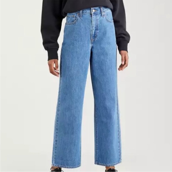 Levi's Denim - Levi’s High Waisted Straight Jeans Blue Medium Wash